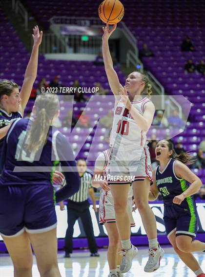 Thumbnail 2 in Timpanogos vs. Springville (UHSAA 5A Quarterfinal) photogallery.