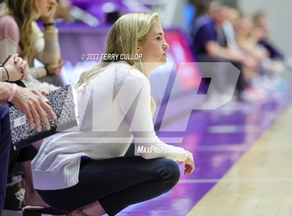 Thumbnail 3 in Timpanogos vs. Springville (UHSAA 5A Quarterfinal) photogallery.