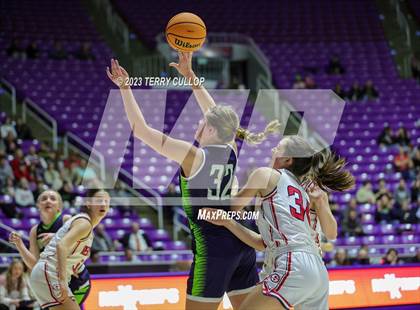 Thumbnail 3 in Timpanogos vs. Springville (UHSAA 5A Quarterfinal) photogallery.