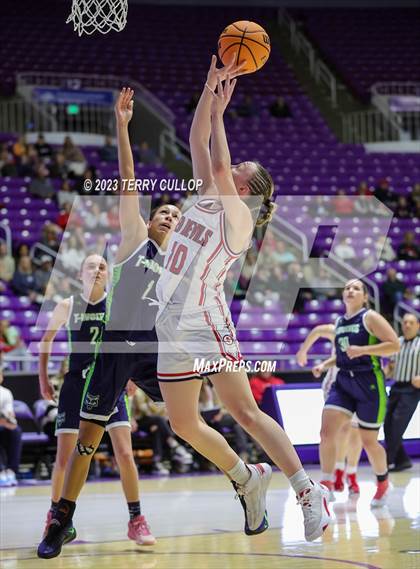 Thumbnail 1 in Timpanogos vs. Springville (UHSAA 5A Quarterfinal) photogallery.