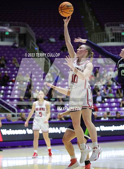 Thumbnail 2 in Timpanogos vs. Springville (UHSAA 5A Quarterfinal) photogallery.