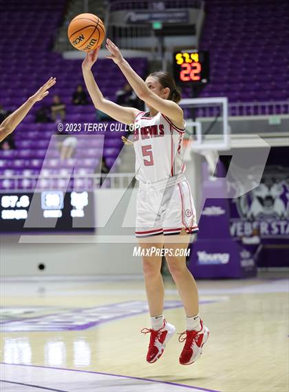 Thumbnail 1 in Timpanogos vs. Springville (UHSAA 5A Quarterfinal) photogallery.