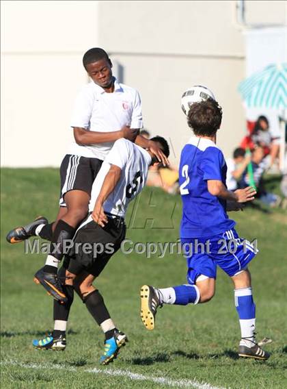 Thumbnail 1 in Capital Christian vs Mesa Verde photogallery.