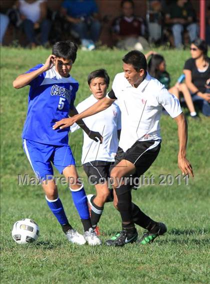Thumbnail 2 in Capital Christian vs Mesa Verde photogallery.