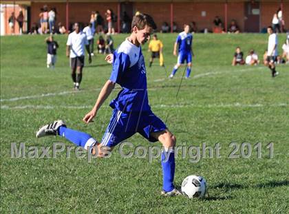 Thumbnail 1 in Capital Christian vs Mesa Verde photogallery.