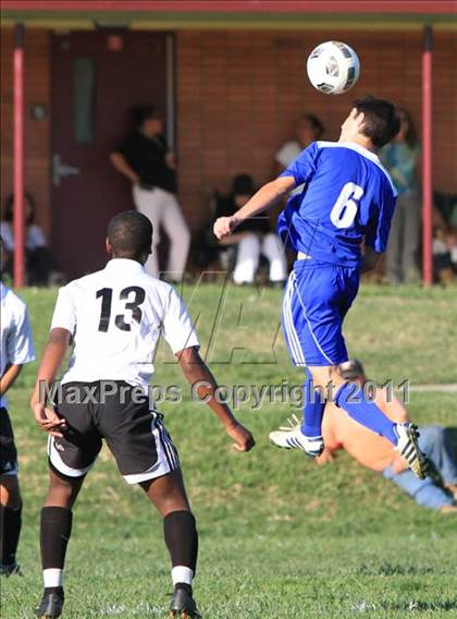 Thumbnail 2 in Capital Christian vs Mesa Verde photogallery.