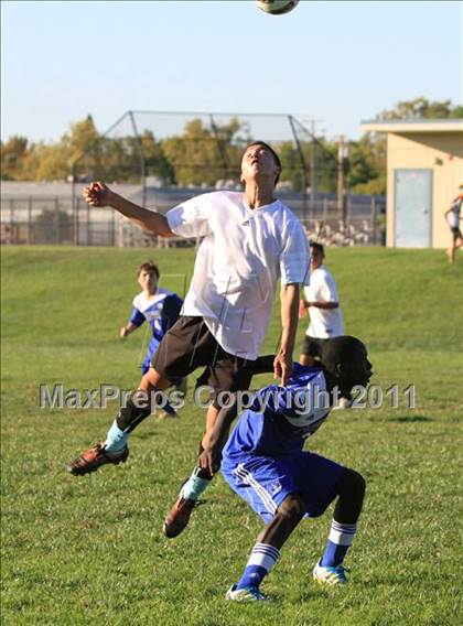 Thumbnail 1 in Capital Christian vs Mesa Verde photogallery.