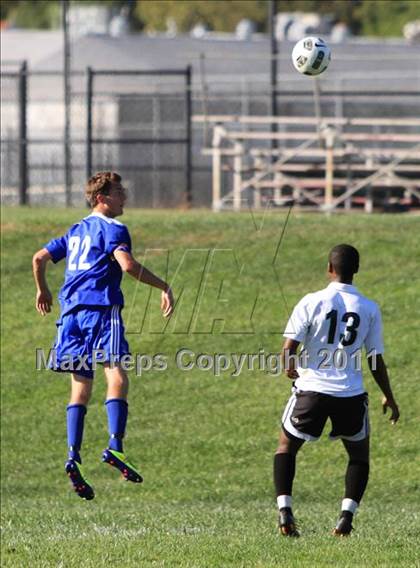 Thumbnail 2 in Capital Christian vs Mesa Verde photogallery.