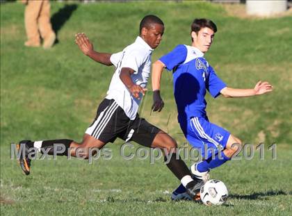 Thumbnail 2 in Capital Christian vs Mesa Verde photogallery.