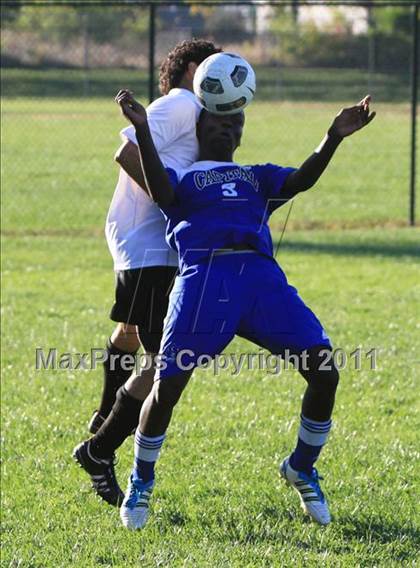 Thumbnail 2 in Capital Christian vs Mesa Verde photogallery.