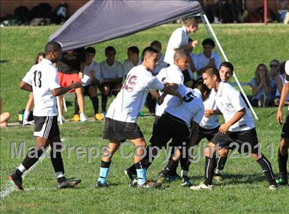 Thumbnail 1 in Capital Christian vs Mesa Verde photogallery.