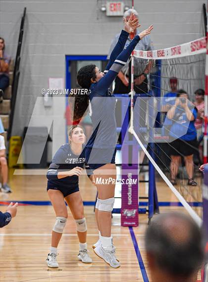 Thumbnail 2 in Brazos Christian vs Cypress Christian photogallery.