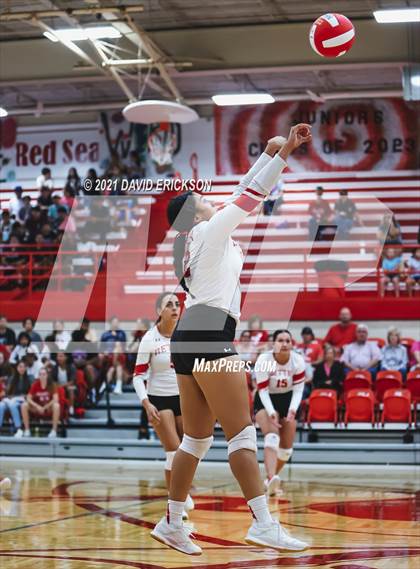 Thumbnail 1 in Miami @ Perryton photogallery.