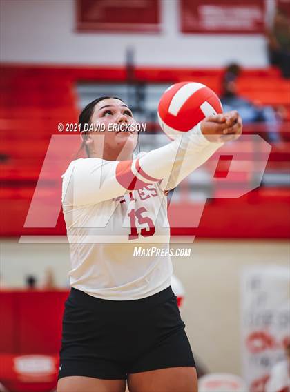 Thumbnail 1 in Miami @ Perryton photogallery.