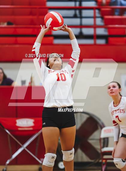 Thumbnail 3 in Miami @ Perryton photogallery.