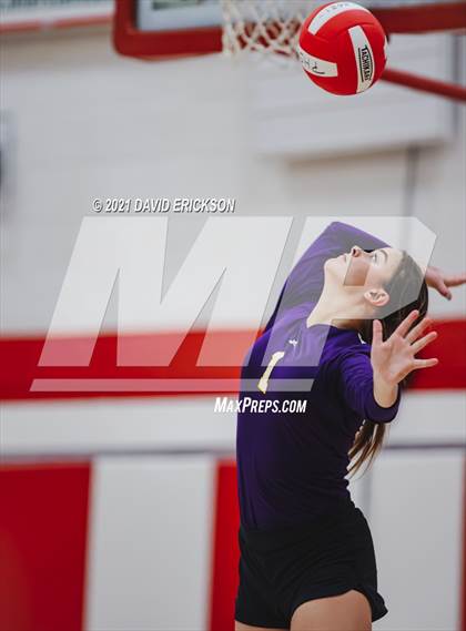 Thumbnail 1 in Miami @ Perryton photogallery.