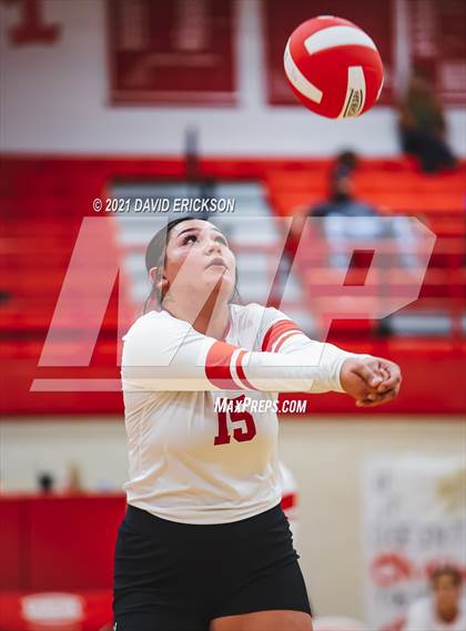 Thumbnail 2 in Miami @ Perryton photogallery.
