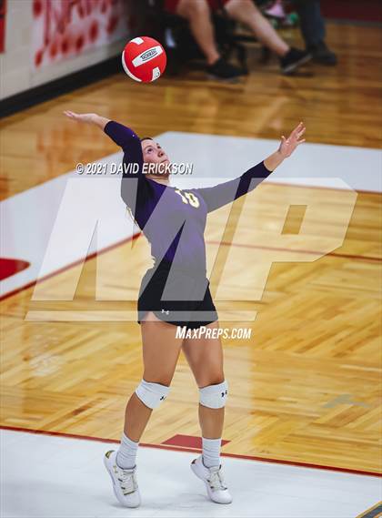 Thumbnail 3 in Miami @ Perryton photogallery.