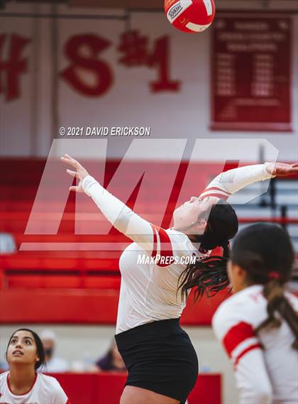 Thumbnail 3 in Miami @ Perryton photogallery.