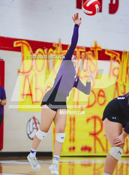 Thumbnail 2 in Miami @ Perryton photogallery.
