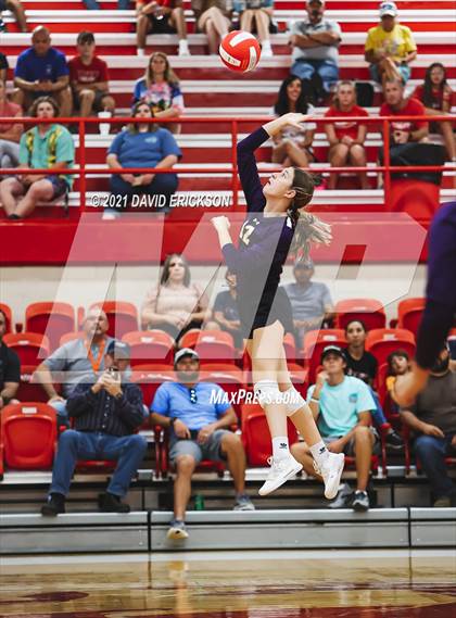 Thumbnail 3 in Miami @ Perryton photogallery.