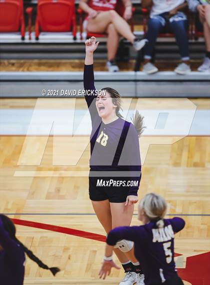 Thumbnail 3 in Miami @ Perryton photogallery.