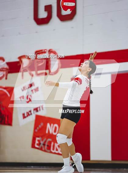 Thumbnail 2 in Miami @ Perryton photogallery.