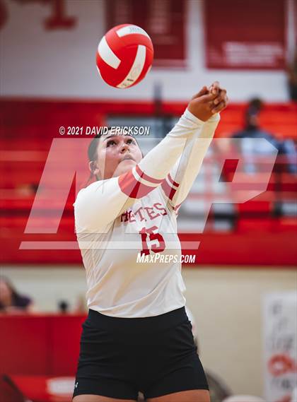 Thumbnail 3 in Miami @ Perryton photogallery.