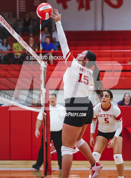 Thumbnail 3 in Miami @ Perryton photogallery.