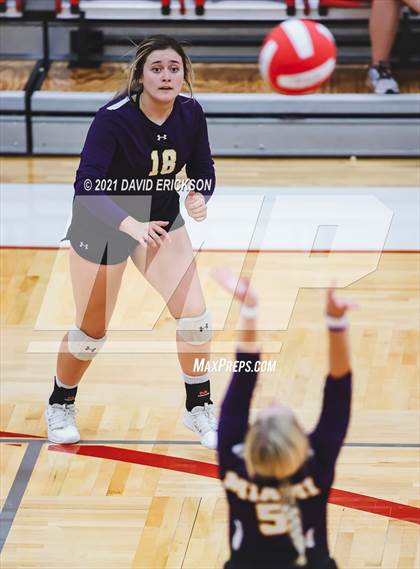Thumbnail 2 in Miami @ Perryton photogallery.