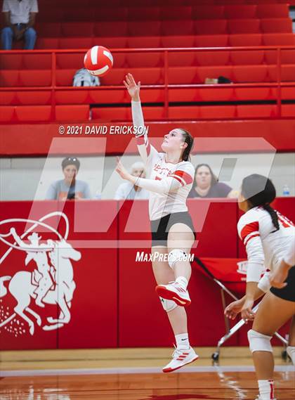 Thumbnail 1 in Miami @ Perryton photogallery.