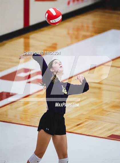 Thumbnail 3 in Miami @ Perryton photogallery.
