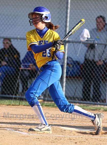 Thumbnail 2 in Shawnee vs Buena photogallery.
