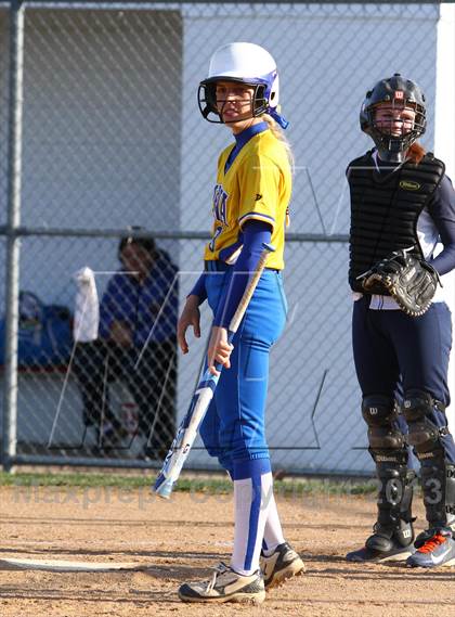 Thumbnail 2 in Shawnee vs Buena photogallery.