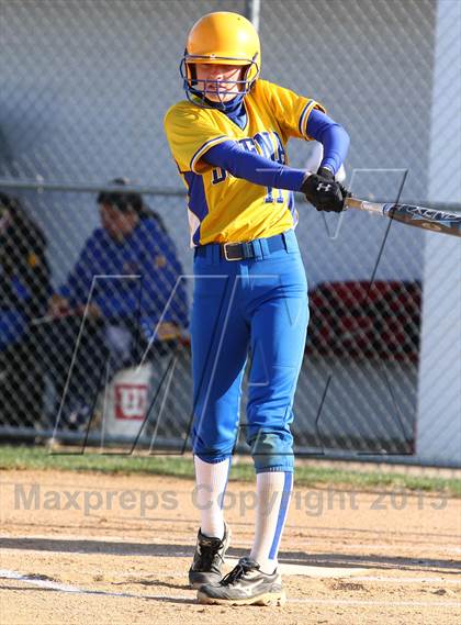 Thumbnail 1 in Shawnee vs Buena photogallery.