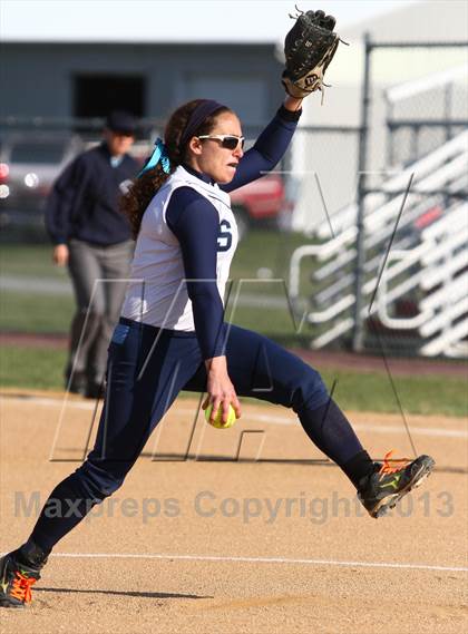 Thumbnail 1 in Shawnee vs Buena photogallery.