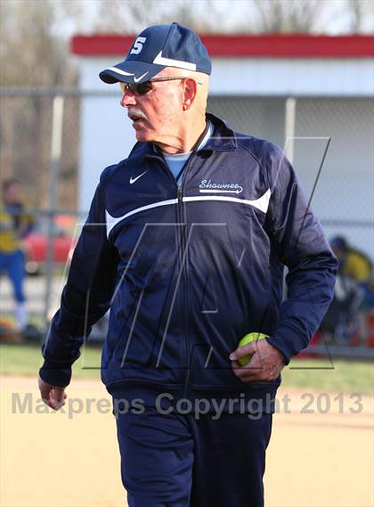 Thumbnail 3 in Shawnee vs Buena photogallery.