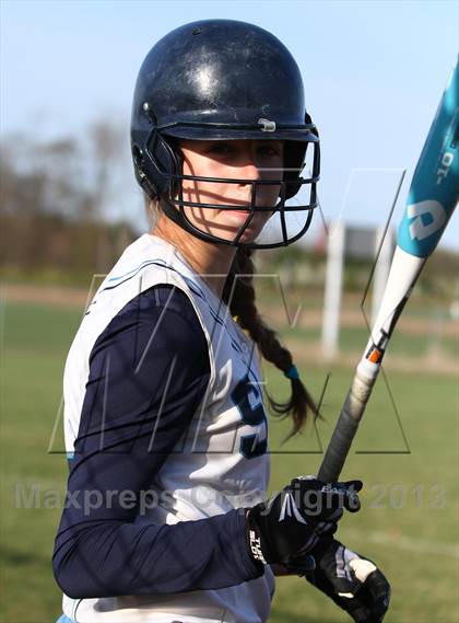 Thumbnail 2 in Shawnee vs Buena photogallery.