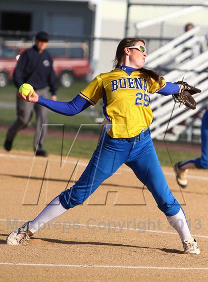 Thumbnail 2 in Shawnee vs Buena photogallery.