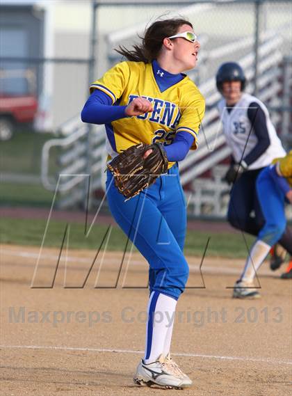 Thumbnail 3 in Shawnee vs Buena photogallery.