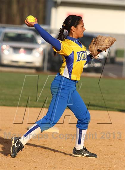 Thumbnail 1 in Shawnee vs Buena photogallery.