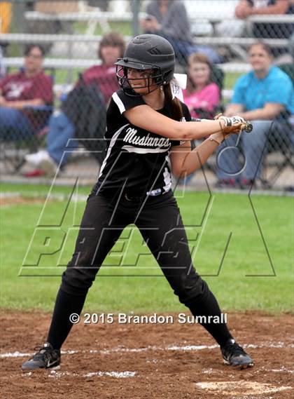 Thumbnail 1 in Isabella vs Thorsby (Mustang Invitational) photogallery.