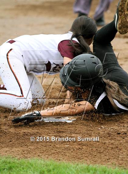 Thumbnail 3 in Isabella vs Thorsby (Mustang Invitational) photogallery.