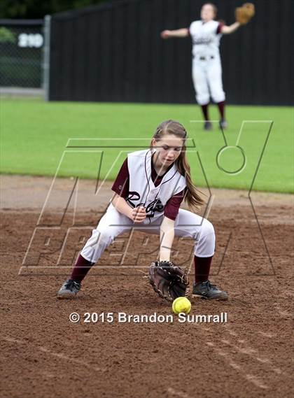 Thumbnail 2 in Isabella vs Thorsby (Mustang Invitational) photogallery.
