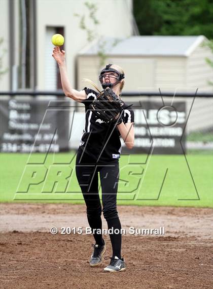 Thumbnail 2 in Isabella vs Thorsby (Mustang Invitational) photogallery.