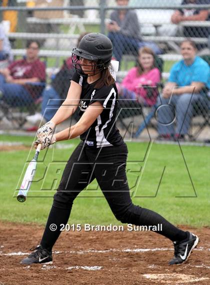 Thumbnail 2 in Isabella vs Thorsby (Mustang Invitational) photogallery.