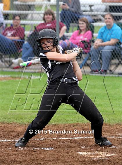 Thumbnail 3 in Isabella vs Thorsby (Mustang Invitational) photogallery.