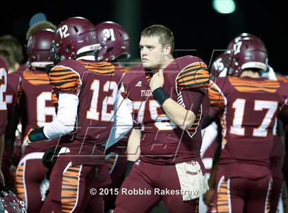 Thumbnail 3 in Tenaha vs. Muenster (UIL 2A Division II Regional Playoff) photogallery.