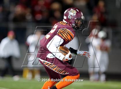 Thumbnail 3 in Tenaha vs. Muenster (UIL 2A Division II Regional Playoff) photogallery.