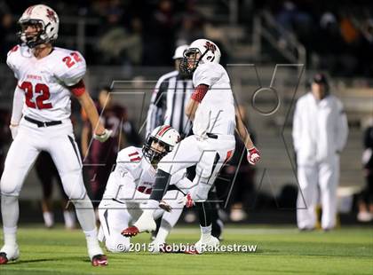Thumbnail 2 in Tenaha vs. Muenster (UIL 2A Division II Regional Playoff) photogallery.